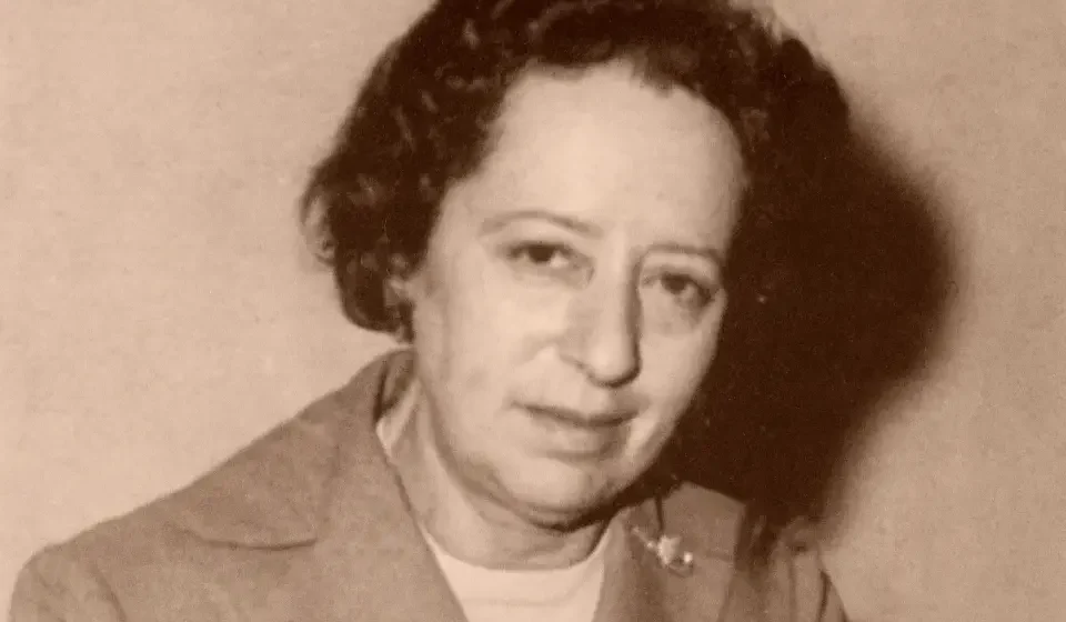 Safiye Erol Biyografisi: Hayatı, Sanatı ve Eserleri Safiye Erol Biyografisi: Hayatı, Sanatı ve Eserleri